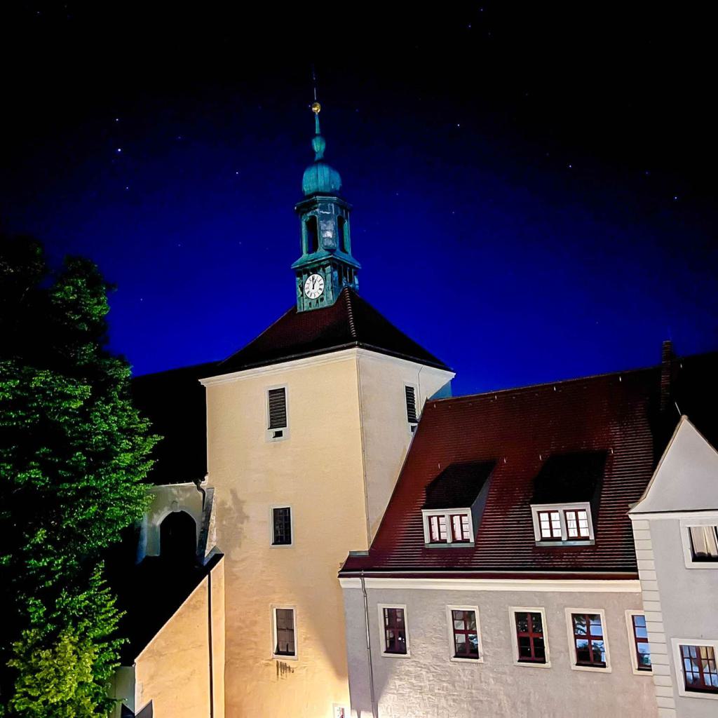 Klosterhof bei Nacht